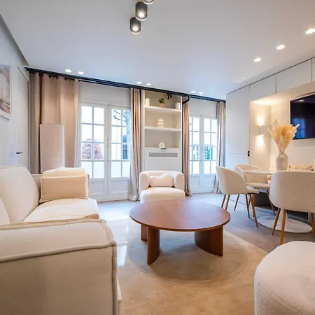 Elegant - 2br - 6p - Notre Dame Cathedral Apartment *