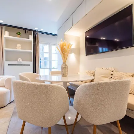 Apartment Elegant - 2br-6p - Notre Dame Cathedral *
