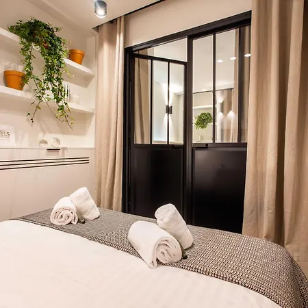 Elegant - 2br-6p - Notre Dame Cathedral Paris