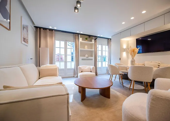 Elegant - 2br - 6p - Notre Dame Cathedral 公寓 *